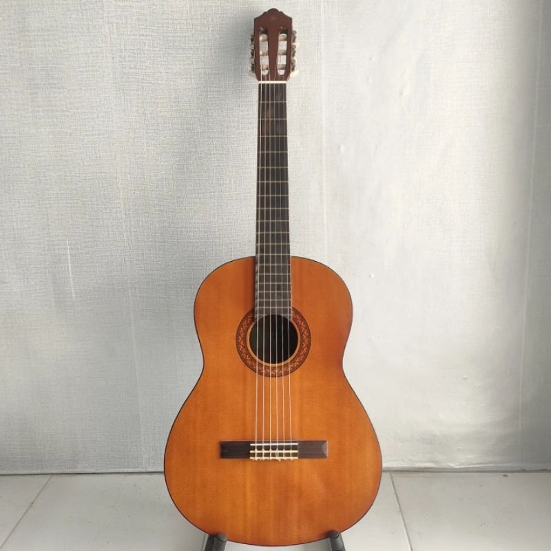 Gitar Akustik Classic Yamaha C40 Original