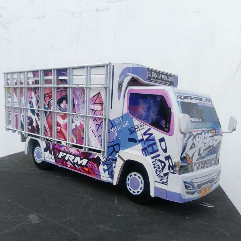 miniatur truk oleng new wahyu abadi 2 bak 3D