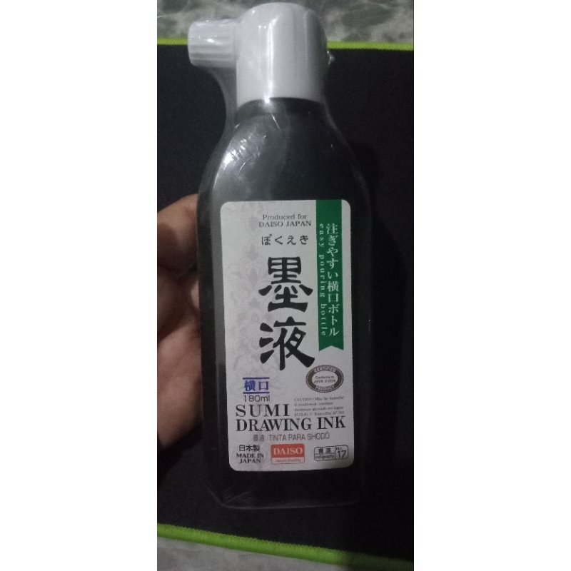 

Tinta Daiso japan, tinta kaligrafi 180ml tutup putih