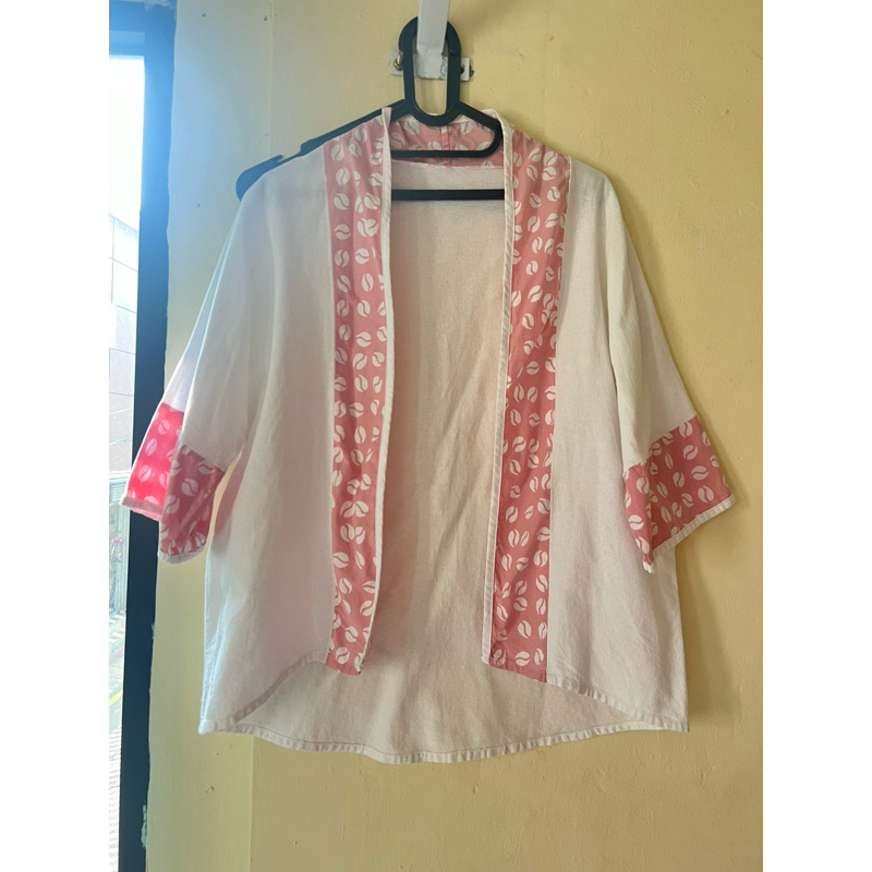Outwear batik wanita