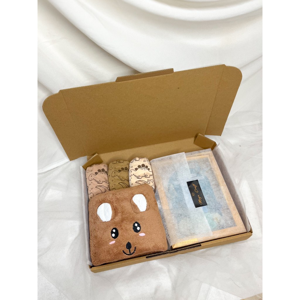 MCM - Paket Hampers /Gift Box Baby New Born Baju Bingkai Minigold Murah Premium