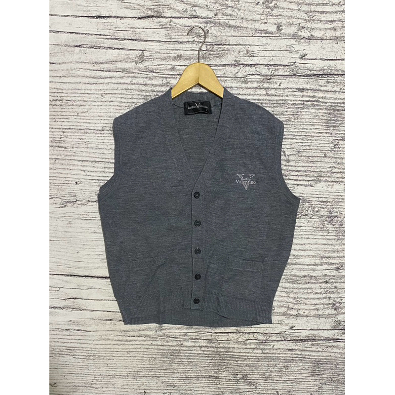 Vest cardigan rajut rompi knit knitwear outer unisex Rodhos Valentino abu second