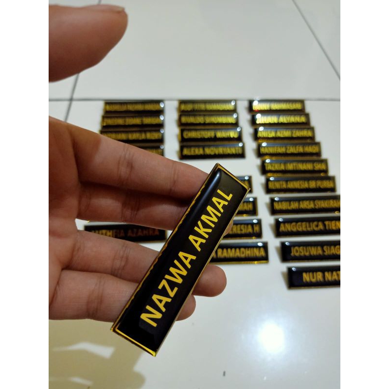 

NameTag Resin Peniti Murah / Nama Dada / NameTag Akrilik