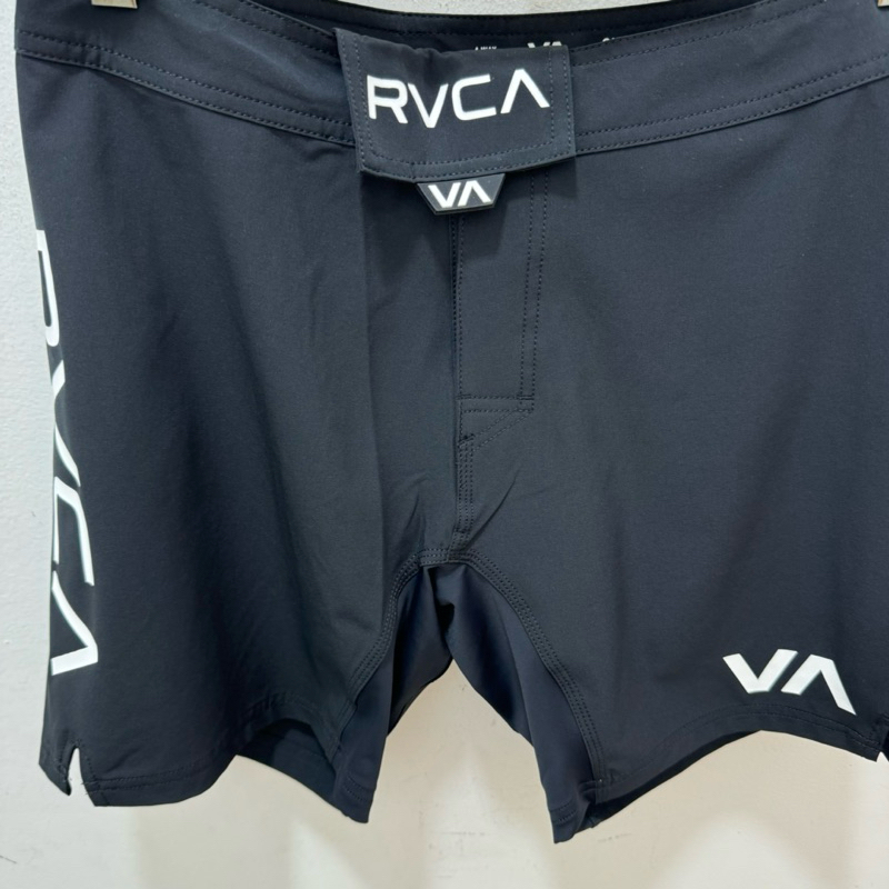 CELANA PRIA RVCA ORIGINAL FIGHT SCRAPPER