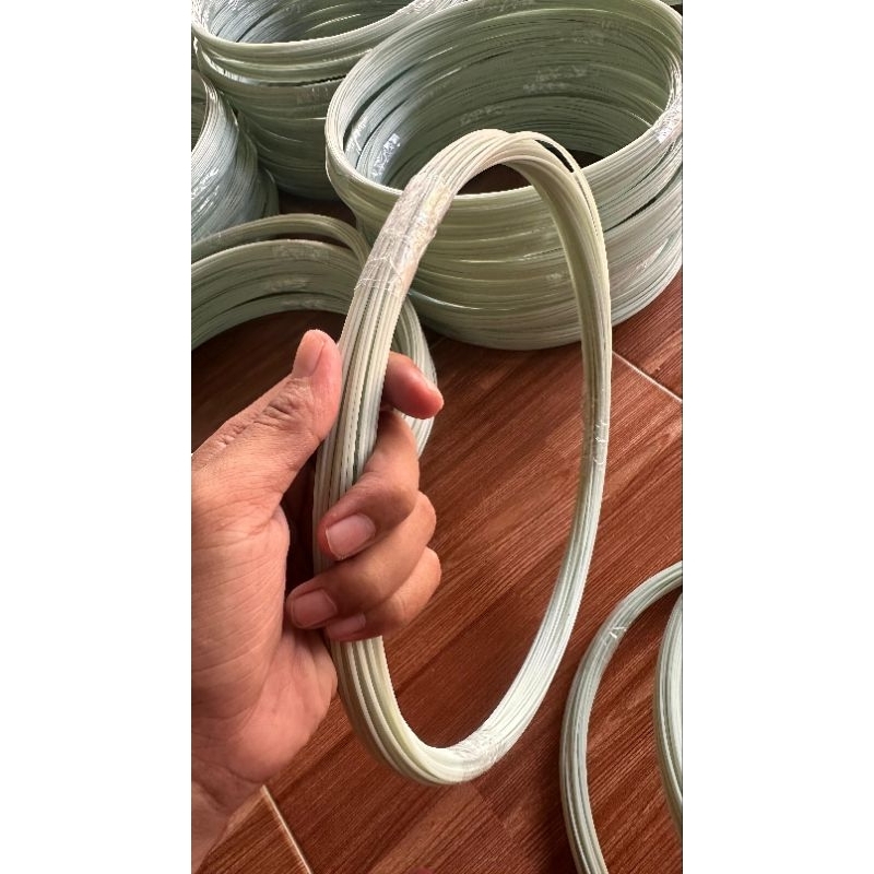Ruji fiber putih 1.5mm 250gr untuk sangkar kecil, pleci, kenari, kolibri, layangan hias dll