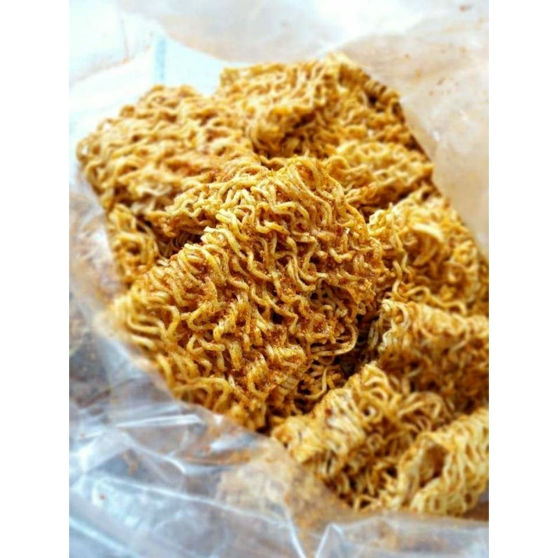 

Mie keremes daun jeruk/Mie setan jadul/Mie keremes kiloan/Mie keremes enak gurih/Mie keriting/Mie setan pedas nampol