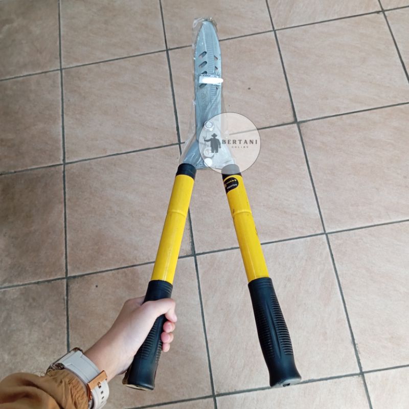 Gunting Rumput Tarik-75 Alat Berkebun