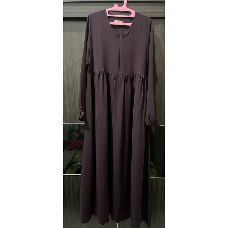 Preloved Ditsy Lilura Raisin sz XL