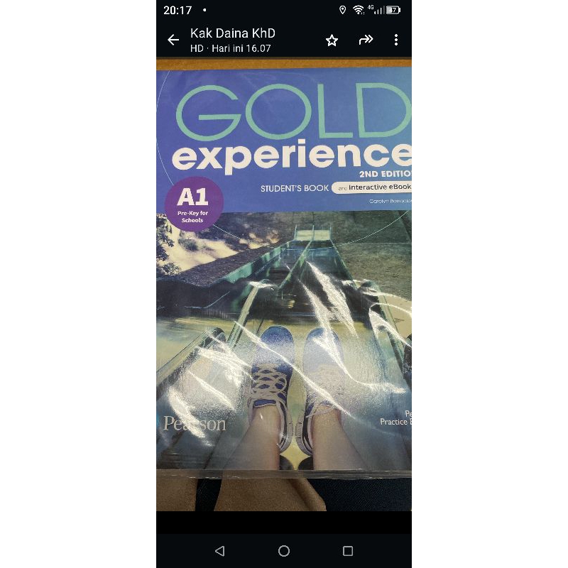 Gold experience student book