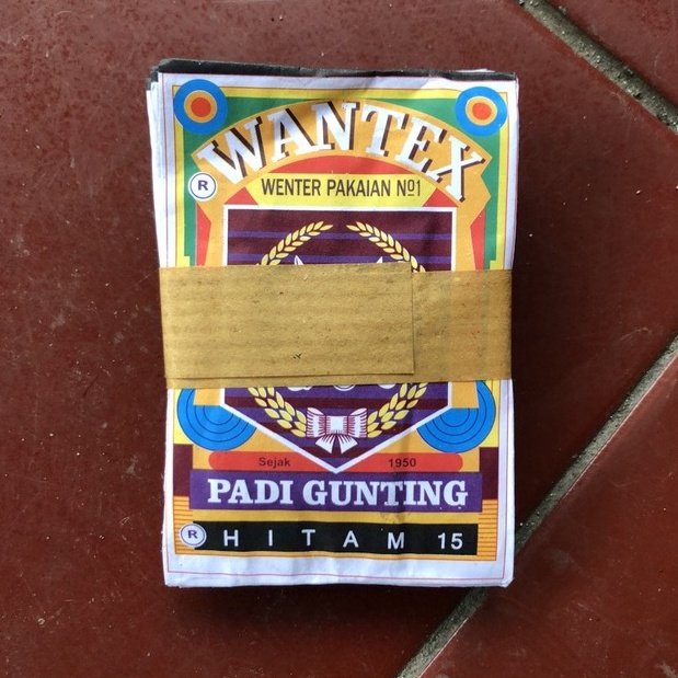 

Sabet Promo Wantex Pewarna Pakaian Wantex Padi Gunting HITAM 1 PCS Pewarna Kain Jaring