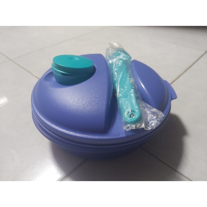 Tupperware Eat On The Go Tempat Makan bulat biru