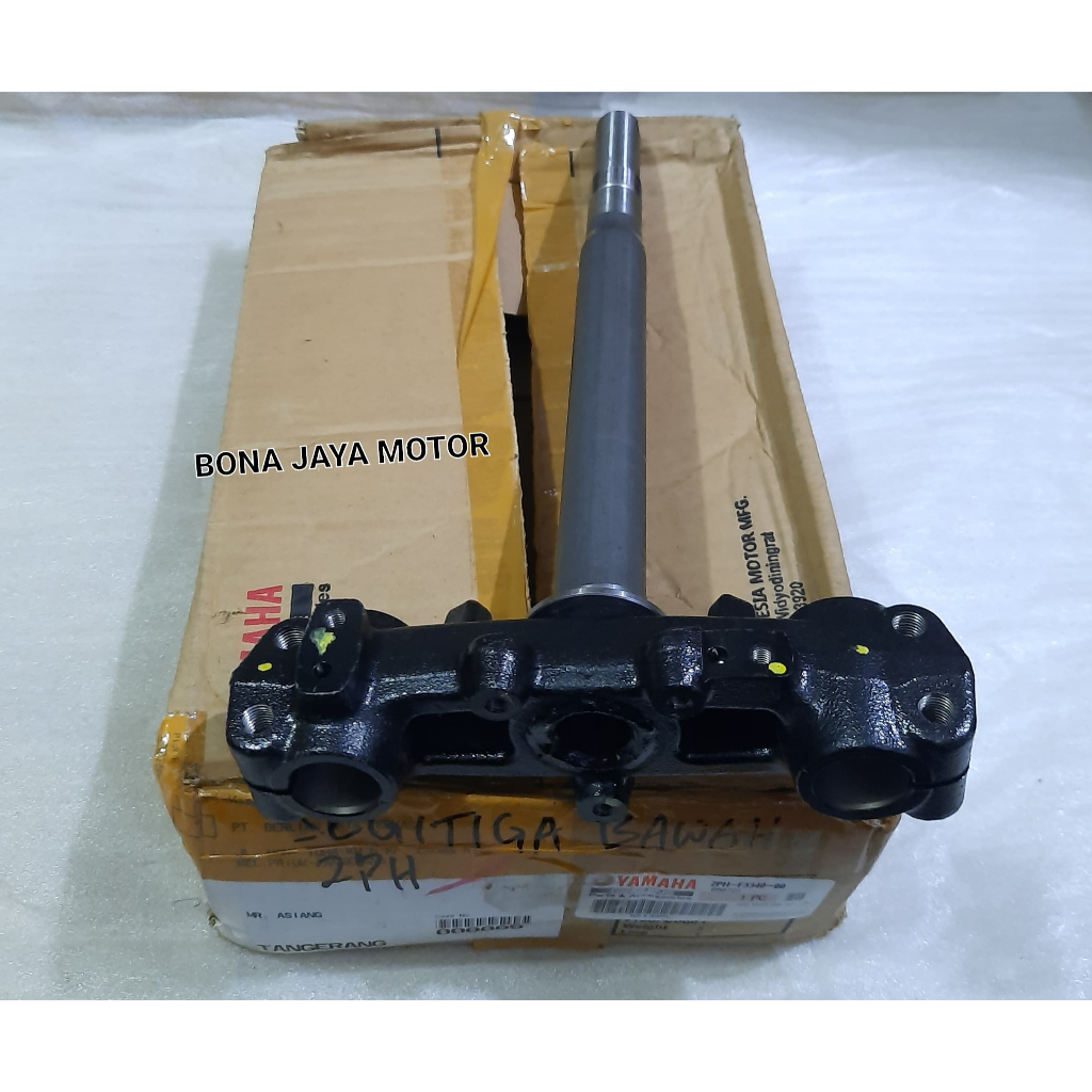 SEGITIGA BAWAH MIO M3 ASLI YAMAHA 2PH-F3340-00