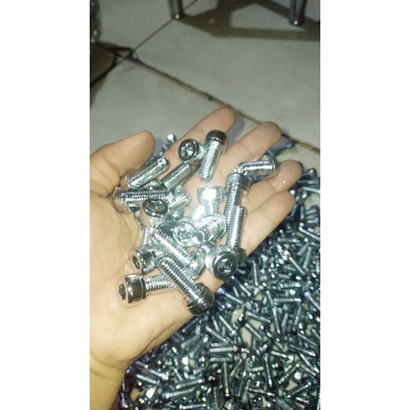 Baut Nut L Chrome M8 X 20 Drat Kunci 12 L6