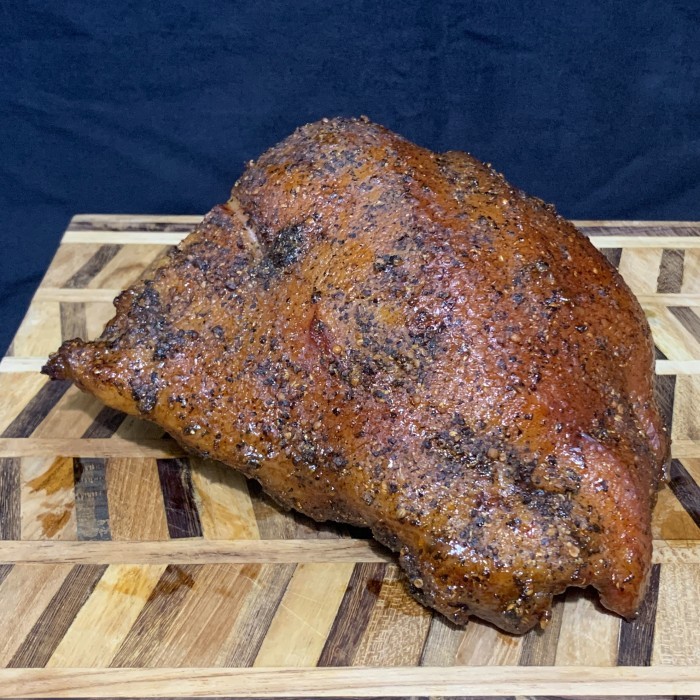 

Smoked Pork Jowl / Smoked Pork Cheek