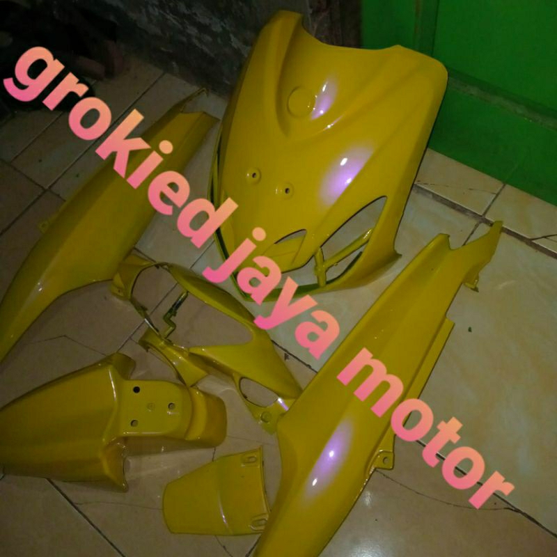 cover full body halus yamaha mio smile warna kuning lembayung unggu