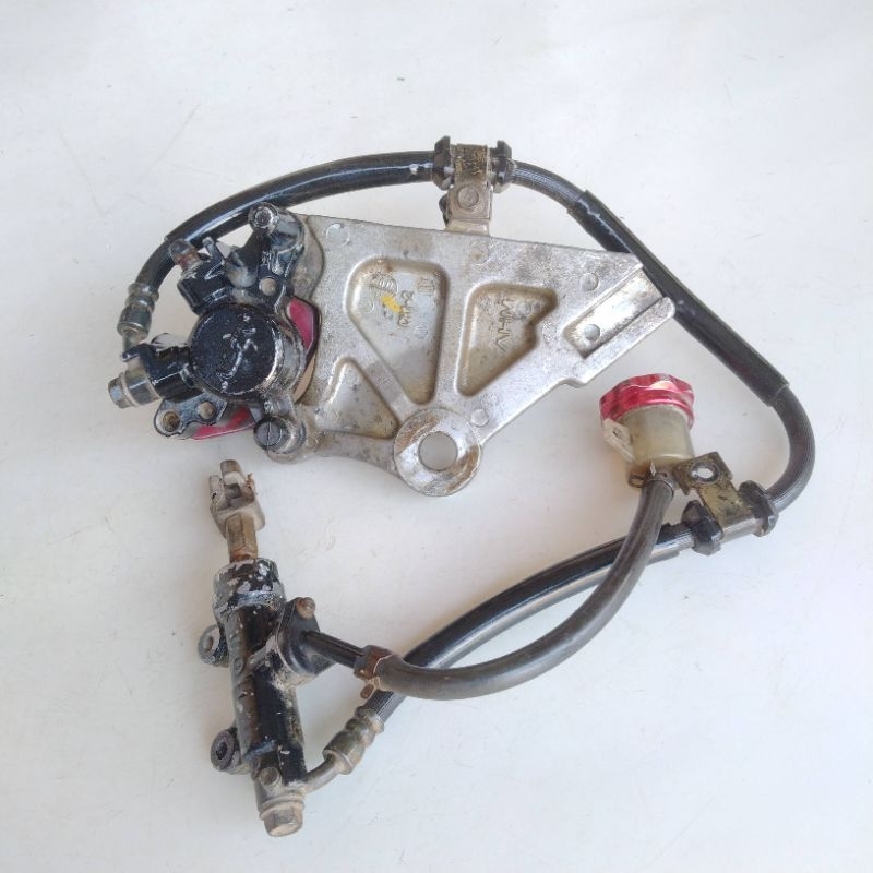 KALIPER CAKRAM BELAKANG TIGER REVO FULSET ORIGINAL COPOTAN