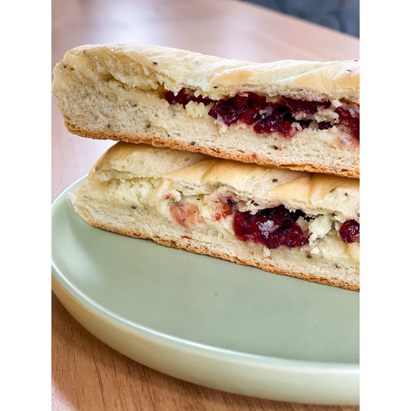 

Cranberry Cream Cheese Soft Sourdough