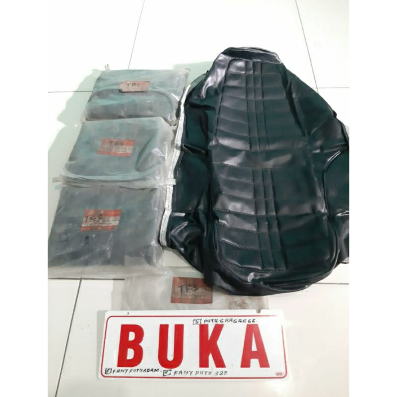 sarung jok suzuki TRS  Deluxe kaen sedel  press cover jok suzuki TRS118 Orijinal
