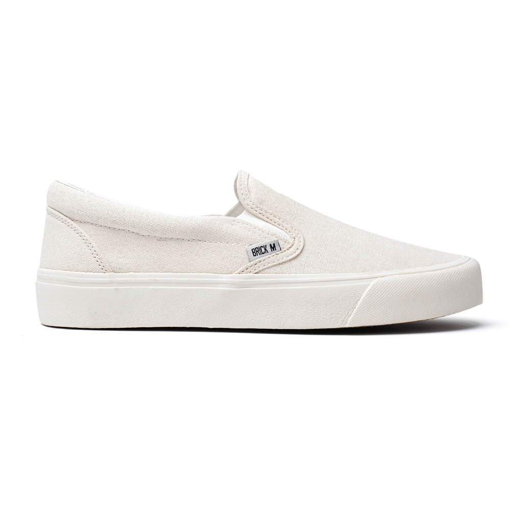 STOK TIPIS Brick Mansions - Mission Off White Sepatu Slip On Sneakers Casual Pria Wanita