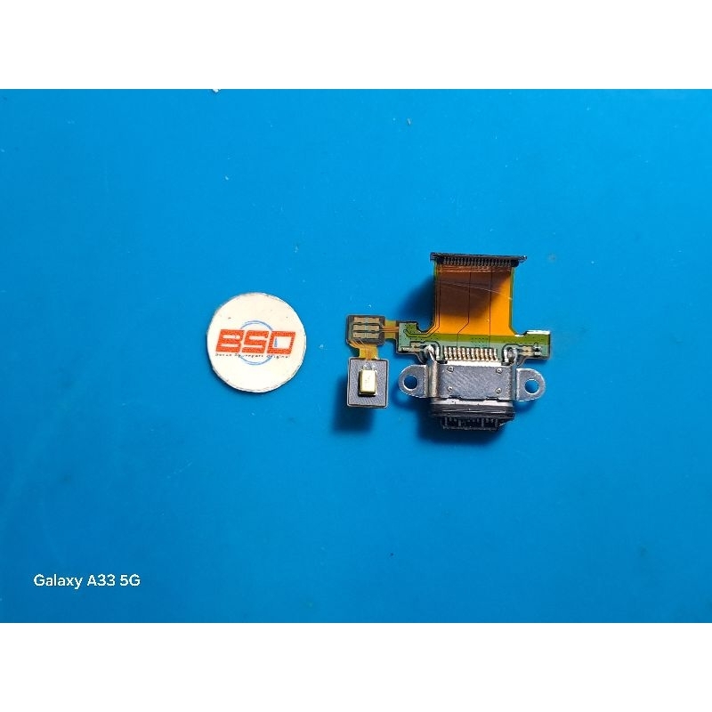 Flexibel Charger Sharp Aquos R3 Original Copotan