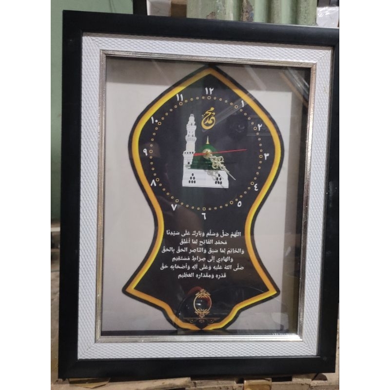 Pigura Kaca Jam dinding, UK 20x30 dan 40x50