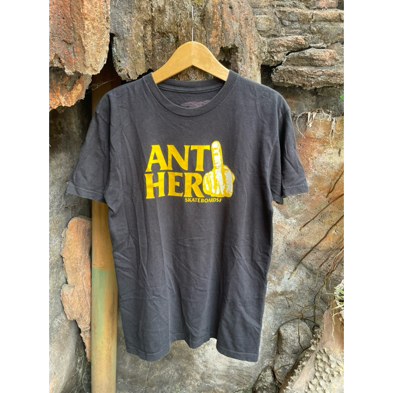 ANTI HERO