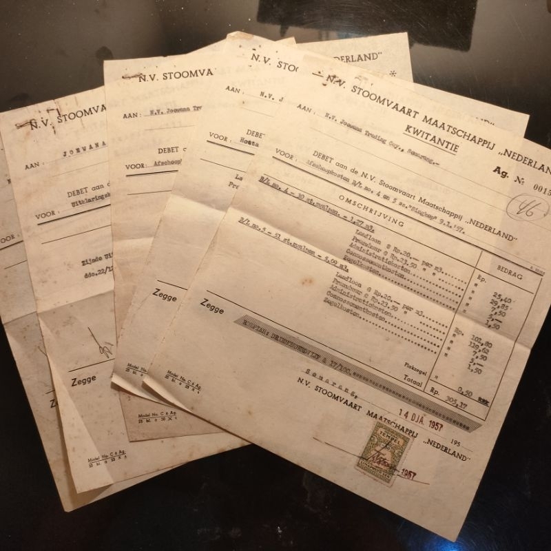 

Koleksi Dokumen Arsip Pembayaran Jasa Import 1950s