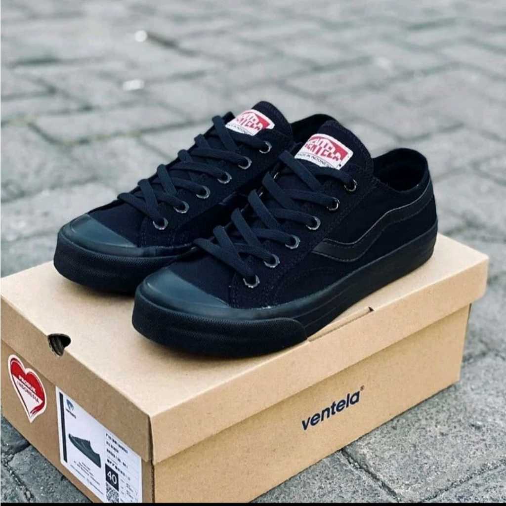 TERLARIS Sepatu Sekolah Ventela Full Black Hitam Termurah