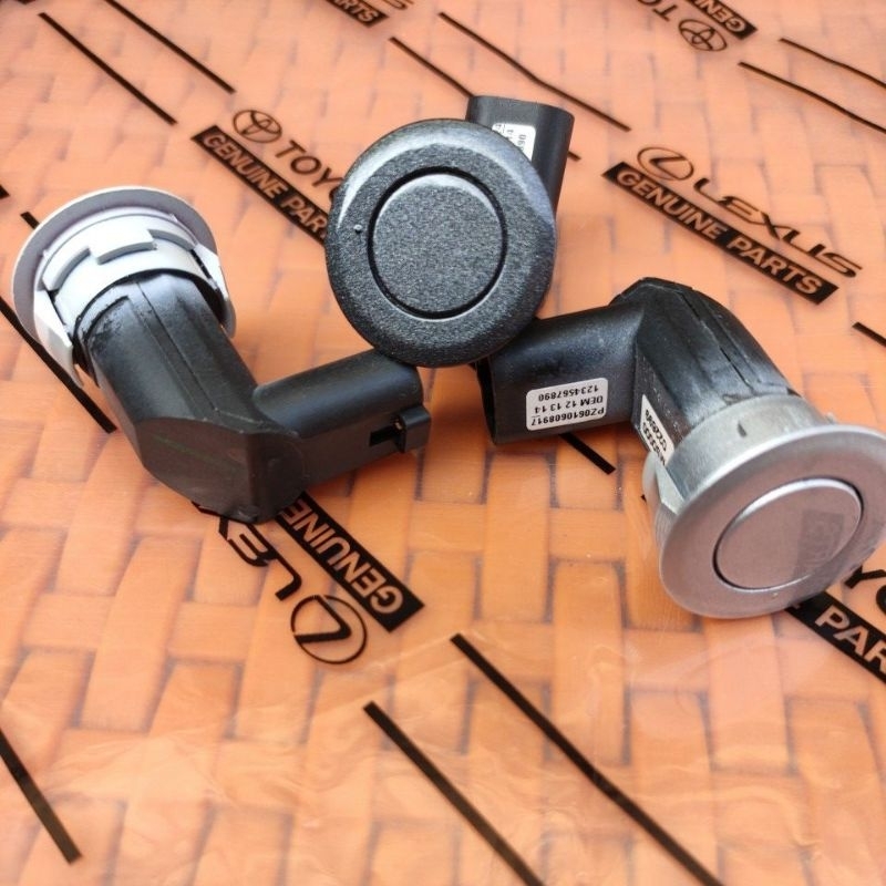 Sensor parkir mundur Avanza veloz Xenia  original