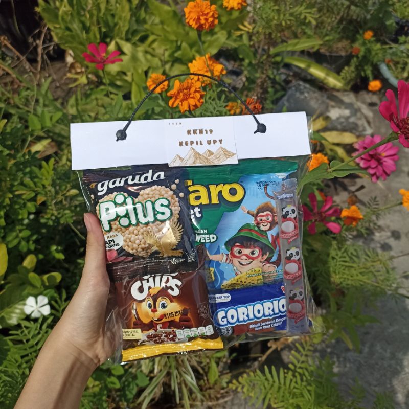 

PAKET SNACK ULTAH MURAH