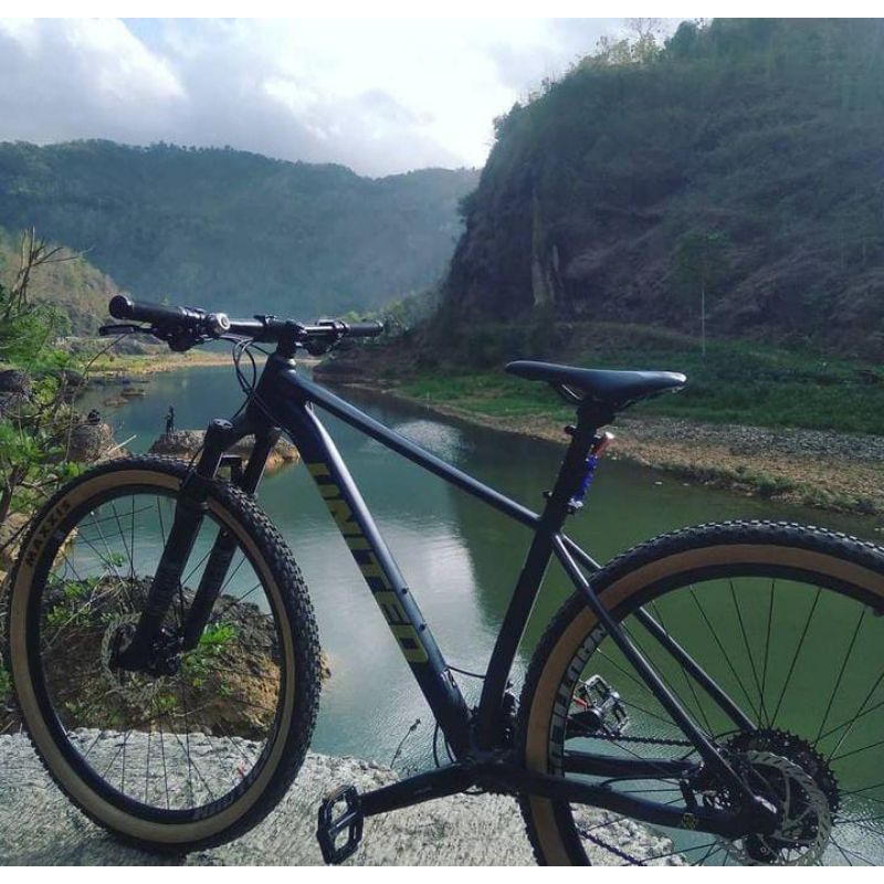 SEPEDA MTB UNITED CLOVIS 5.00