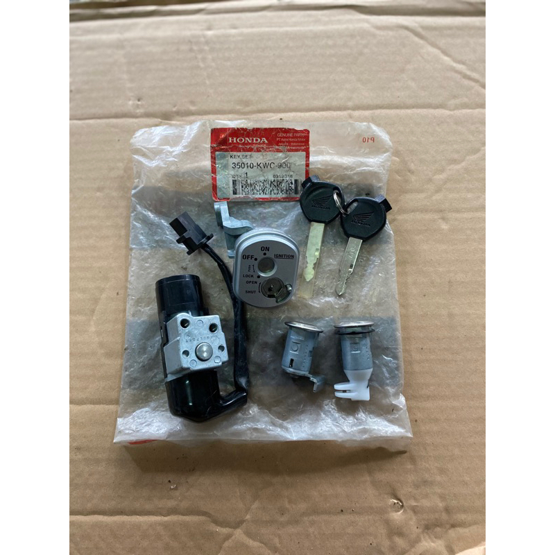 Key Set Kunci Kontak Motor CS1 Ori AHM 35010KWC900 35010-kwc-900