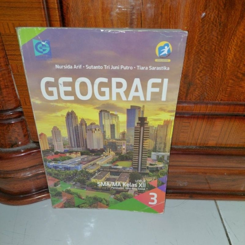 Geografi SMA/MA Kelas XII