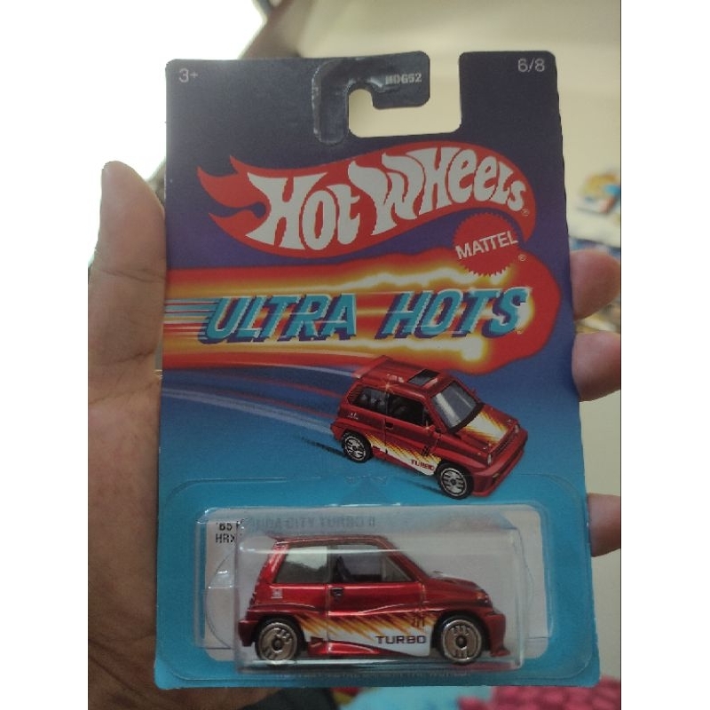 Hot Wheels Ultra Hots