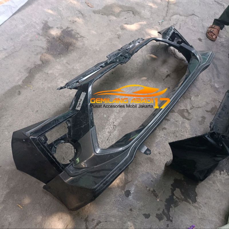 bemper bumper depan agya 2021 TRD original bisa tnpa bodykit bisa pake