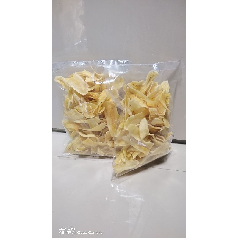 

BANANA CHIPS NEMI kemasan 250g KRIPIK PISANG , MANIS , GURIH, LESS SUGAR