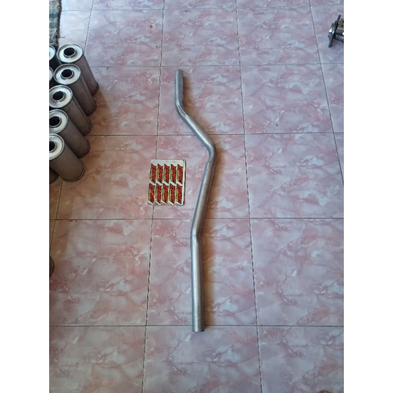 Pipa sambungan pembungan knalpot mobil ss carry futura apv