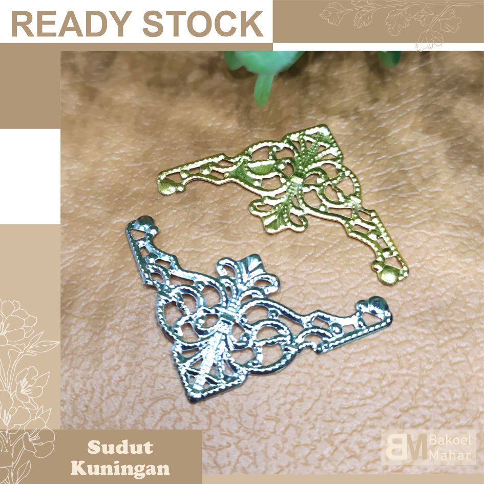 1 SET (ISI 4) SIKU / SUDUT BOX HANTARAN ATAU SESERAHAN DAN HIASAN MAHAR