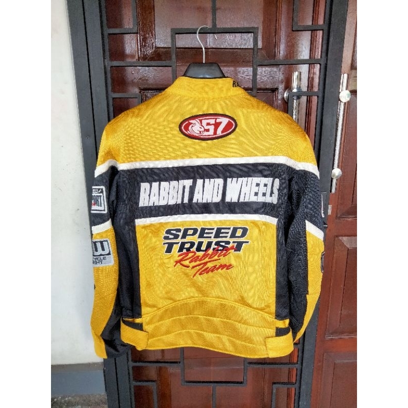 rabbit and wheels money v3