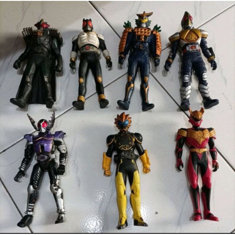 figure Kamen rider ori 17cm
