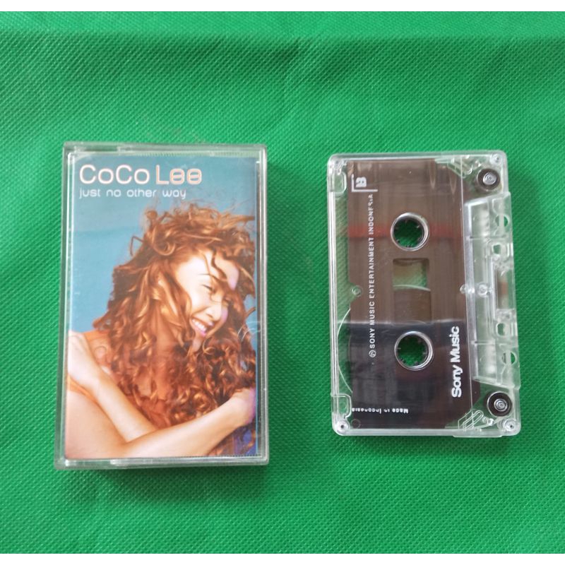 KASET COCO LEE