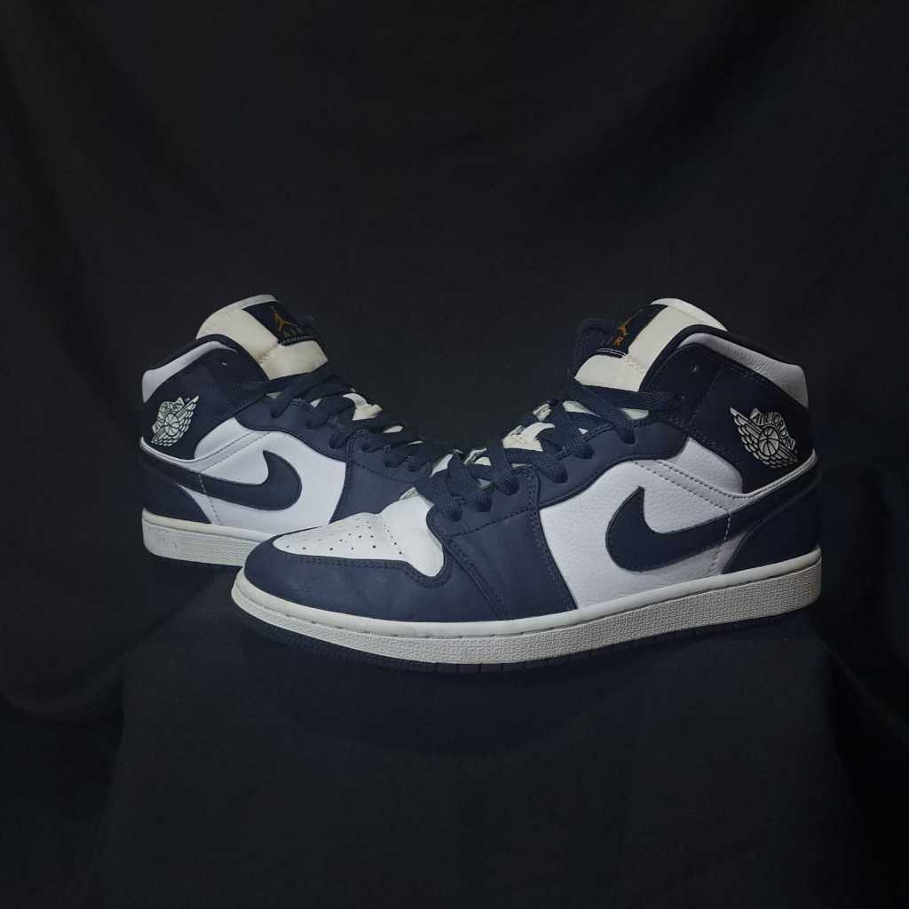 SEPATU SECOND SNEAKERS AIR JORDAN 1 MID - 'Obsidian' SNEAKERS BASKET PRIA WANITA