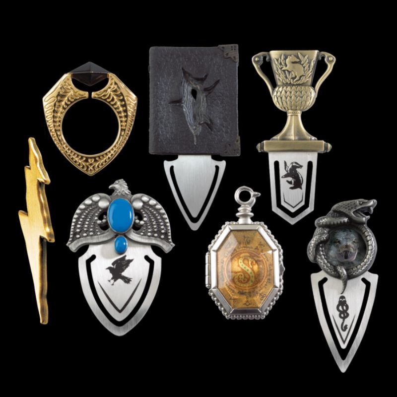 

Harry Potter Horcrux Bookmark Collection Official by Noble Collection (Penyangga Buku)