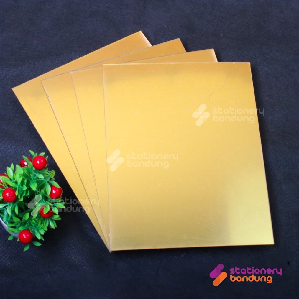 

KODE L86N Akrilik Acrylic Gold Kaca Mirror Lembaran Tebal 2MM Ukuran A4 A3