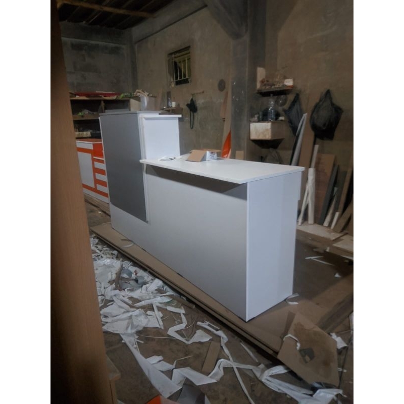 MEJA KASIR PANJANG ² METER UNDAK PUTIH ABU MEJA RESEPSIONIS MEJA KLINIK