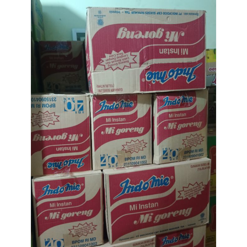 

indomie goreng 1 dus isi (40pcs)