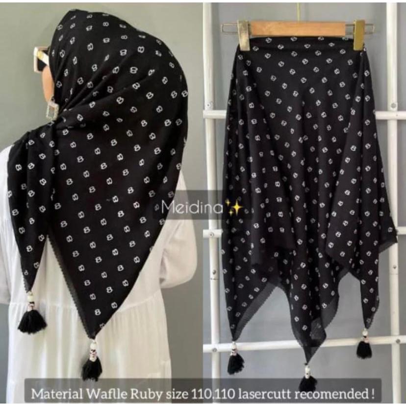 hijab/jilbab segiempat tassel jambul logo button/kerudung segi empat tassel jambul terbaru