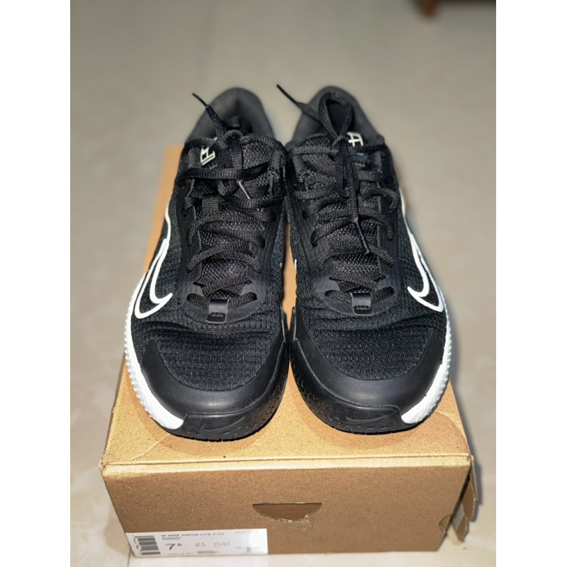 Nike - Court Vapor Lite 2 Women's Hard Court Tennis Shoes