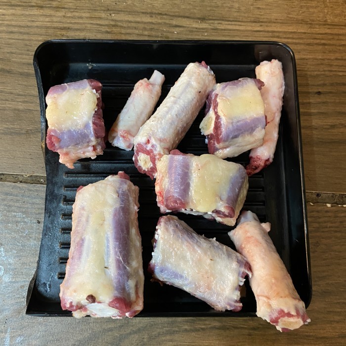

Beef Oxtail End Cut mini / Buntut Sapi Lokal Ujung 500gr