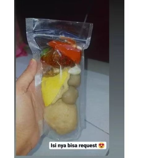 

baci jando ,baso daging , siomay kering ,tahu baso,istan ,chilioil ,gurih ,enak, Garut